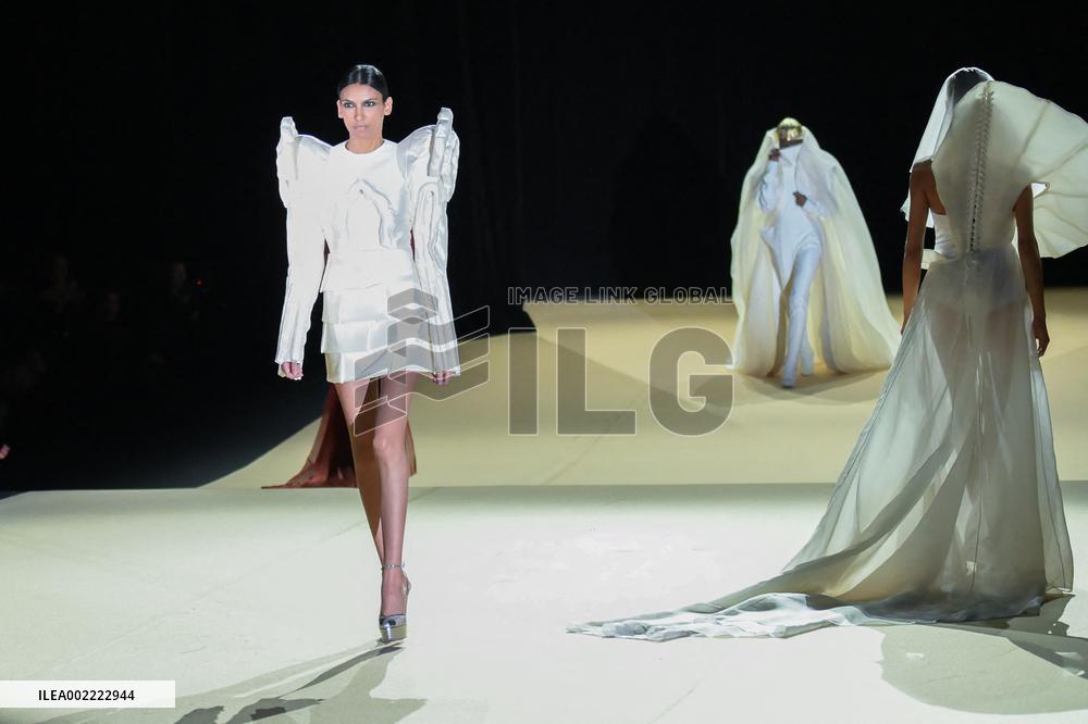 PFW - Stephane Rolland Runway