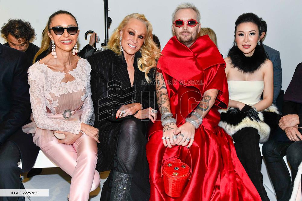 PFW - Alexis Mabille Front Row