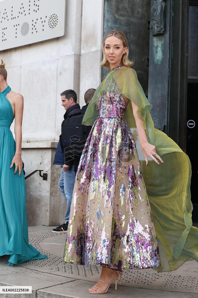 PFW - Elie Saab Prive Haute Couture Spring/Summer 2024 - Arrivals NB