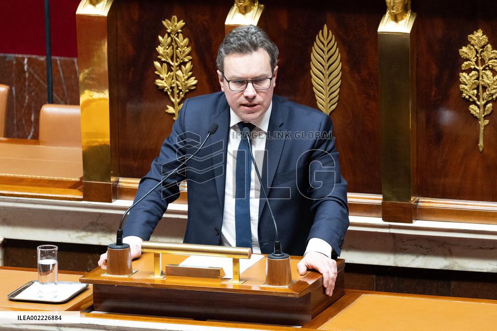 Discussions for womens right to voluntary termination of pregnancy at the National Assembly - Paris