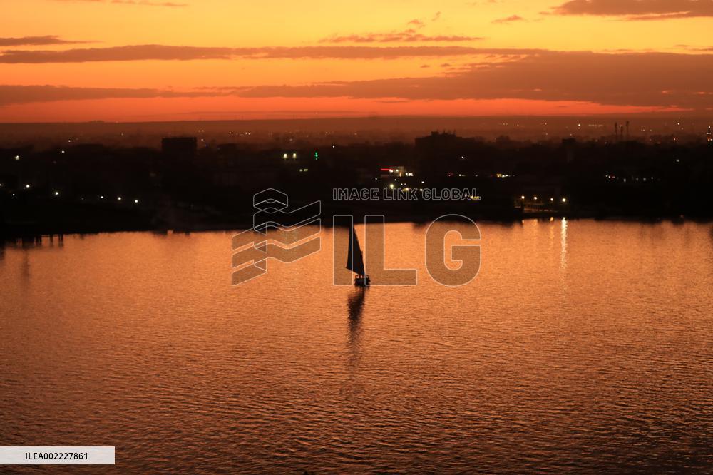 EGYPT-CAIRO-SUNSET