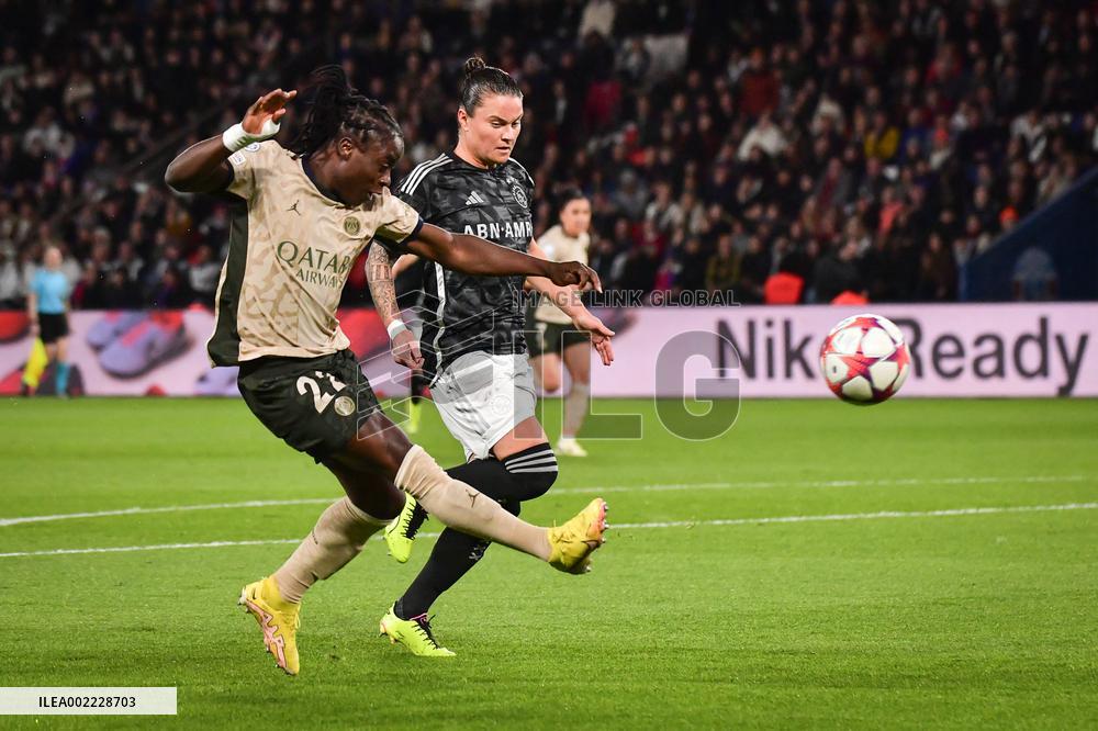 Women’s Champions League - PSG v Ajax Amsterdam