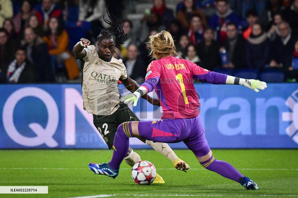Women’s Champions League - PSG v Ajax Amsterdam