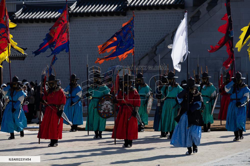 SOUTH KOREA-SEOUL-GYEONGBOKGUNG PALACE-CEREMONY REENACTMENT