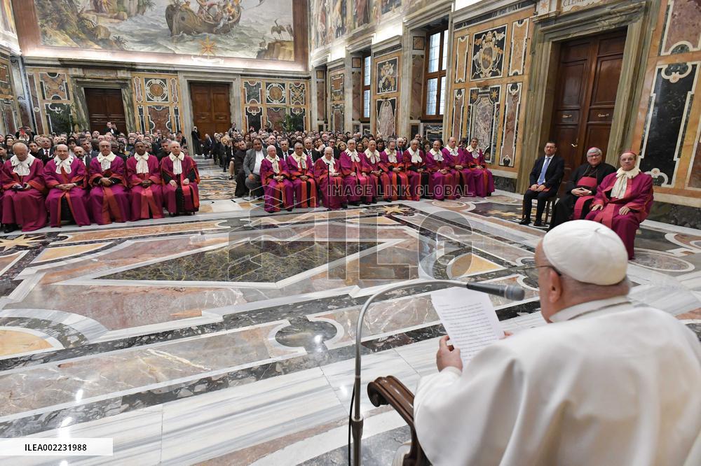 Pope Francis During Private Audience - Vatican