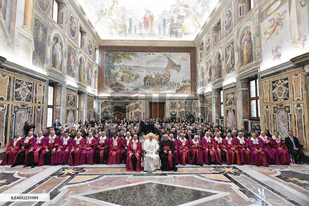 Pope Francis During Private Audience - Vatican