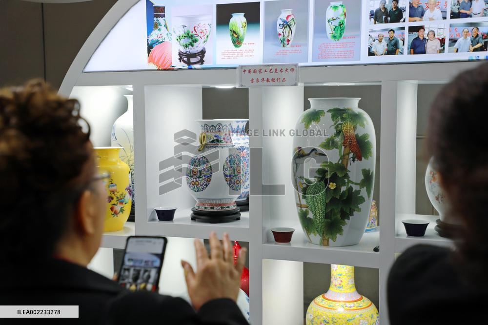 Jingdezhen Exhibition Hall in 6TH CIIE in Shanghai