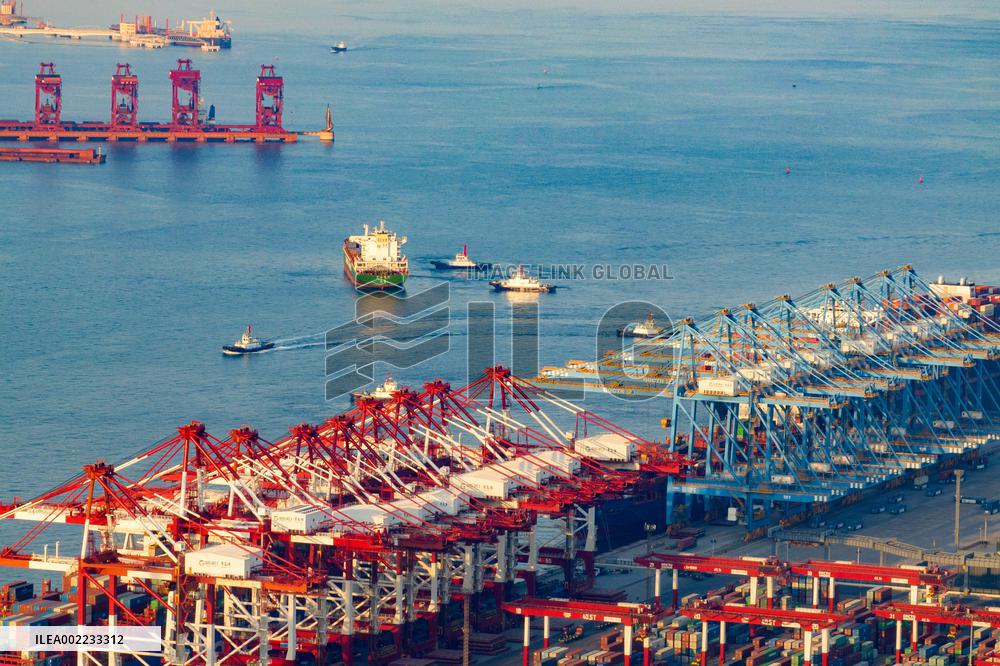 Qingdao Port Trade