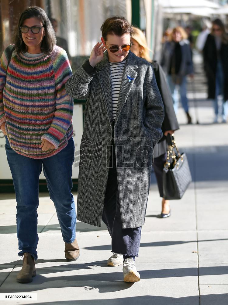 Ginnifer Goodwin At Porta Via - LA