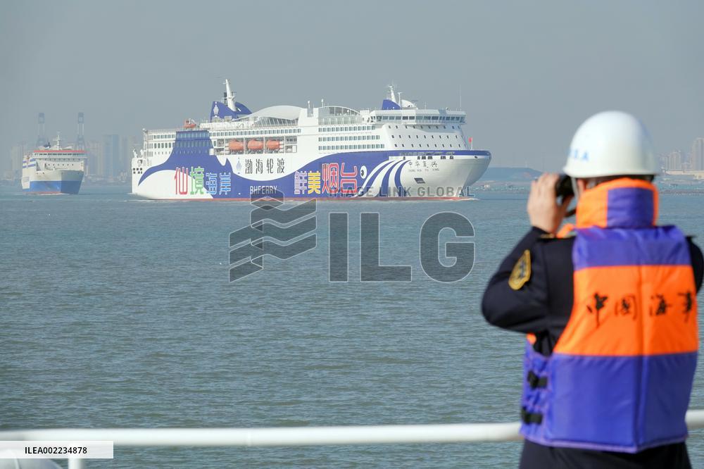 Joint Patrols Escort the Spring Festival Transport