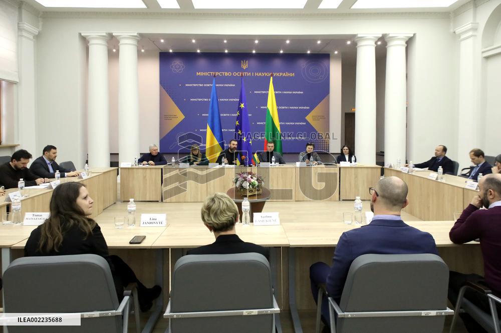 EU and Lithuania to provide EUR 15.5 million for school shelters in Ukraine