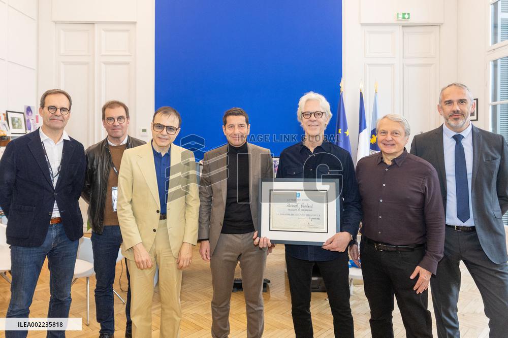 Stewart Copeland Becomes Honorary Citizen - Cannes