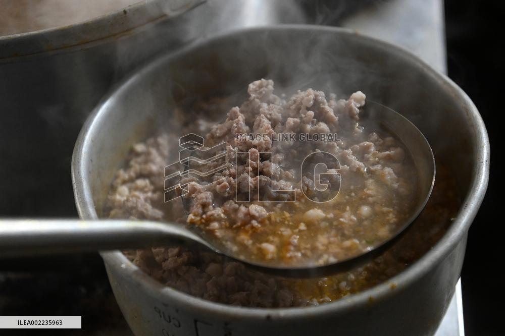 (EnchantingGuangxi) CHINA-GUANGXI-QUANZHOU-RICE NOODLES (CN)