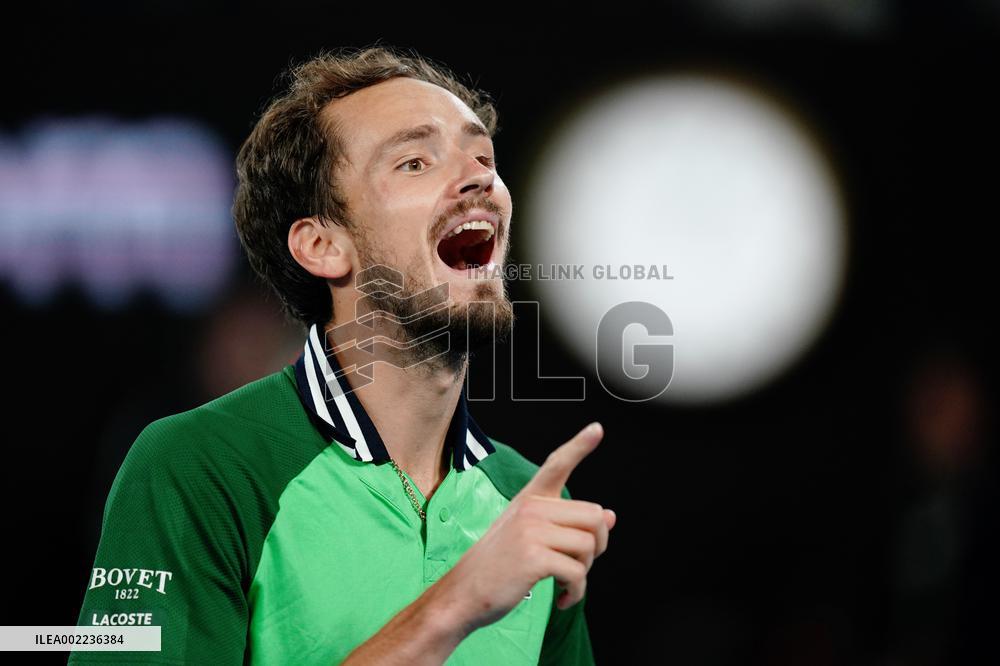 (SP)AUSTRALIA-MELBOURNE-TENNIS-AUSTRALIAN OPEN-MEN'S SINGLES SEMIFINALS