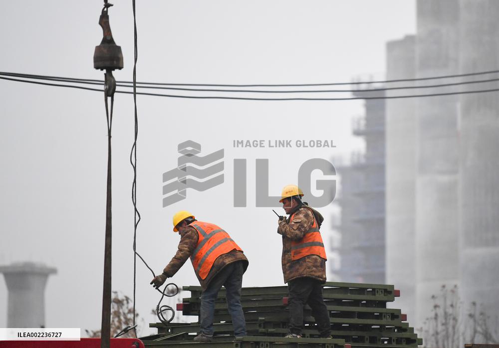 CHINA-SHAANXI-XI'AN-HIGH SPEED RAILWAY-CONSTRUCTION