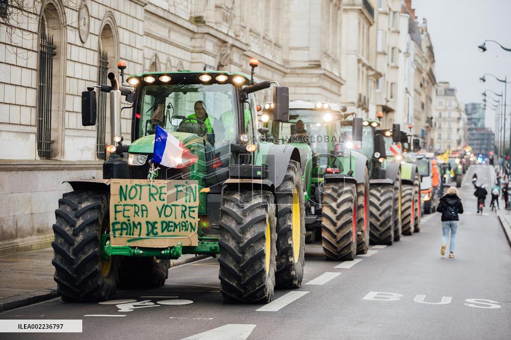 Farmers Protest - Rennes
