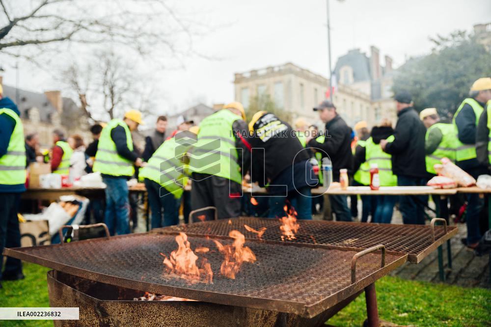 Farmers Protest - Rennes