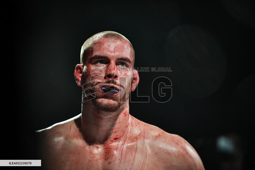 MMA Hexagone - Paris