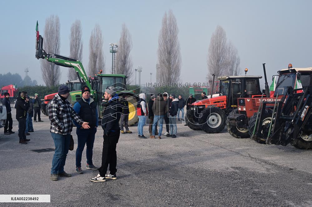 Farmers Are Also Protesting In Italy
