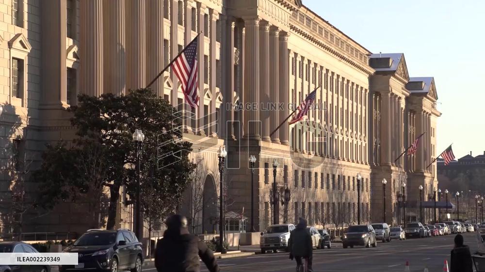 U.S. Fed's closely watched inflation measure rises 2.6 pct in December