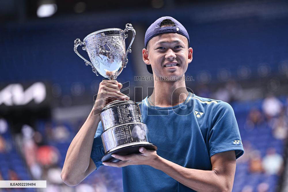 Australian Open - Japan Sakamoto Wins Junior Title