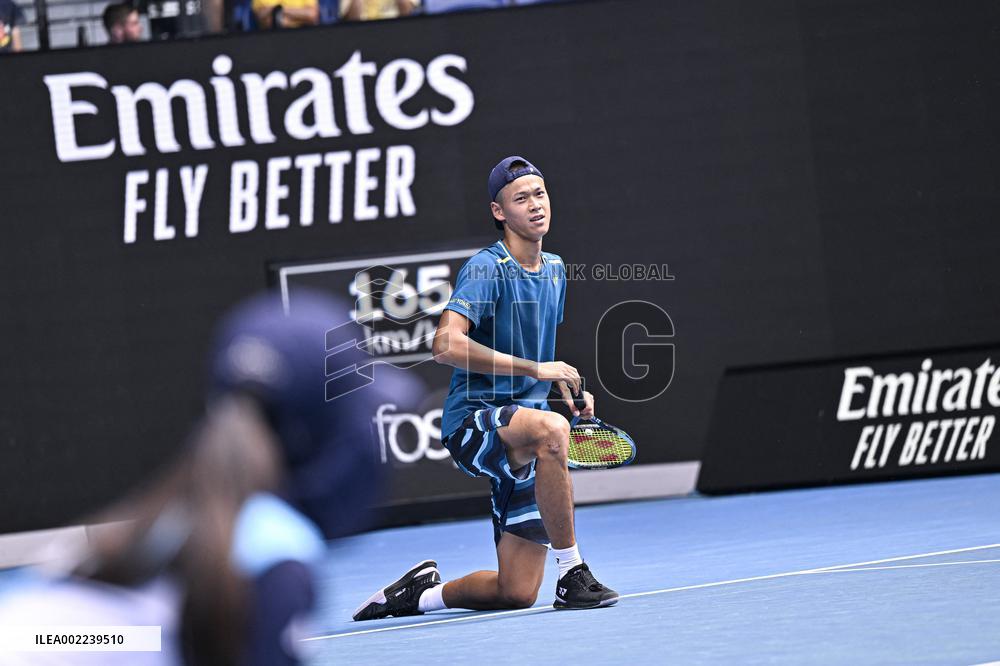 Australian Open - Japan Sakamoto Wins Junior Title