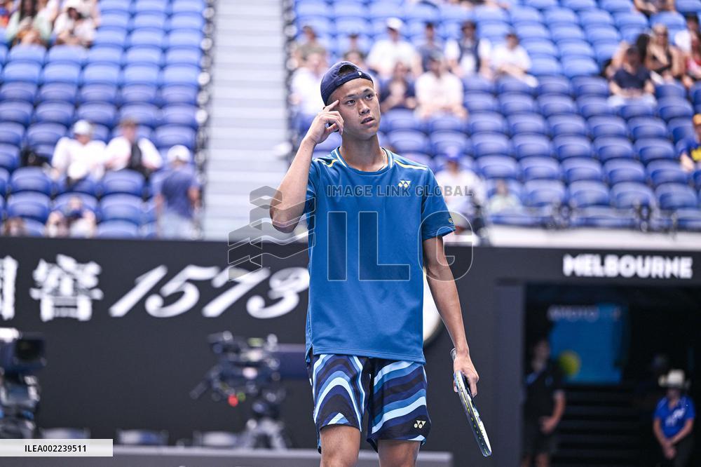 Australian Open - Japan Sakamoto Wins Junior Title