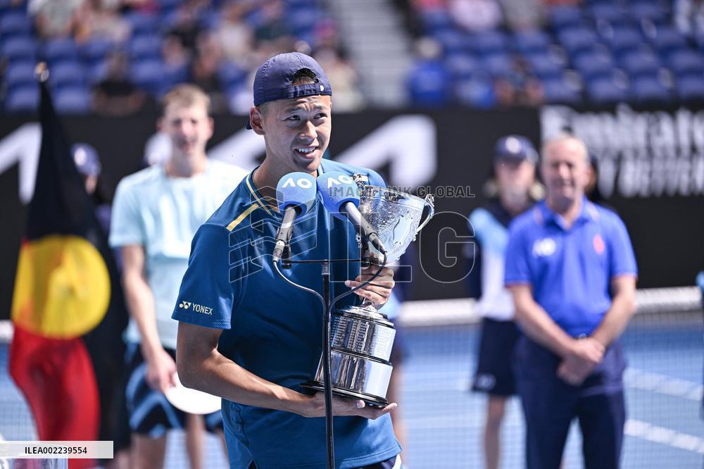 Australian Open - Japan Sakamoto Wins Junior Title