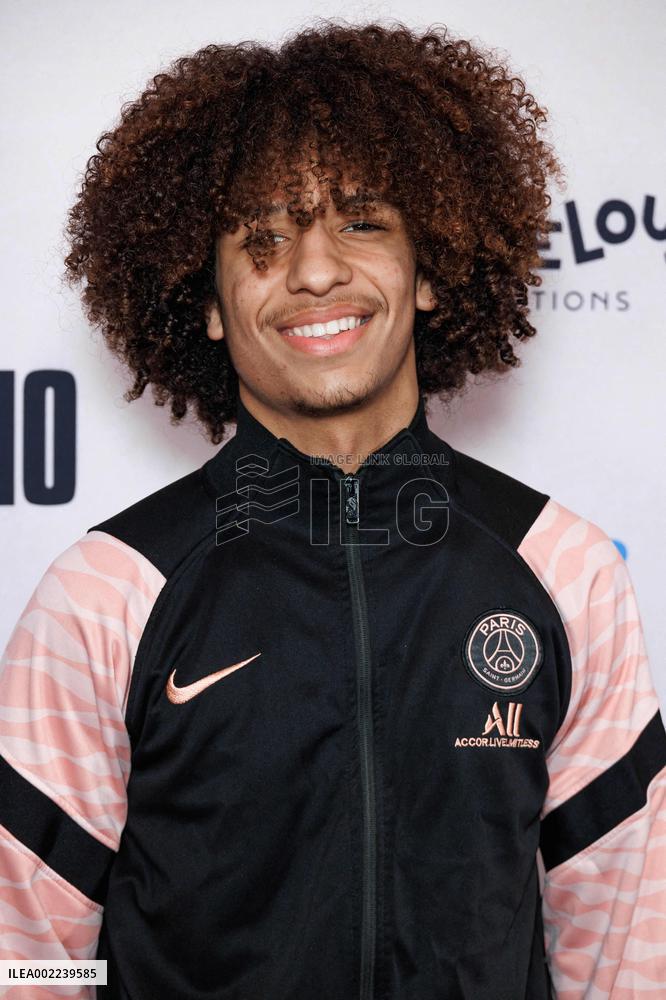 Numero 10 Premiere - Paris