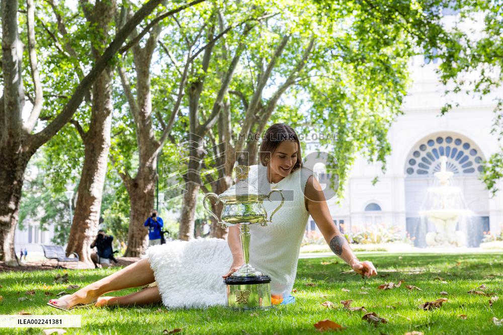 (SP)AUSTRALIA-MELBOURNE-TENNIS-AUSTRALIAN OPEN-TROPHY