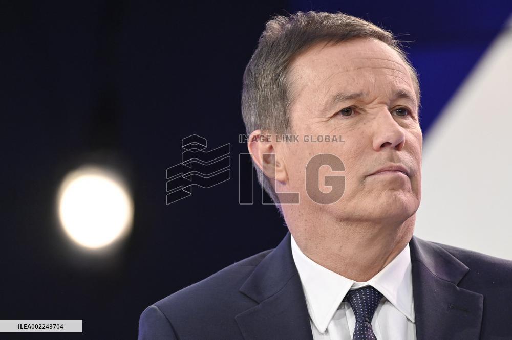 Nicolas Dupont-Aignan On Dimanche En Politique - Paris