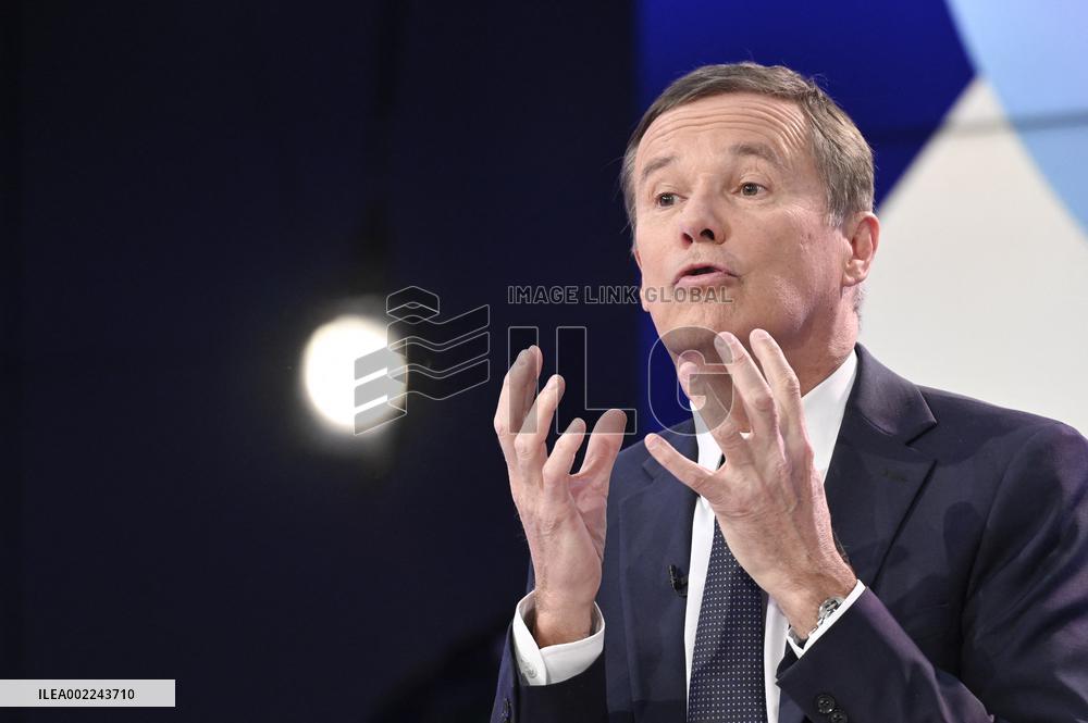 Nicolas Dupont-Aignan On Dimanche En Politique - Paris