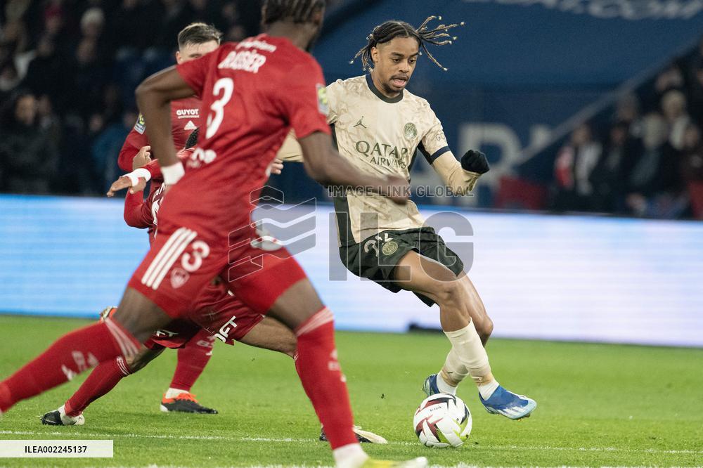 Ligue 1 match between, Paris Saint Germain " "PSG" Stade Brestois 29