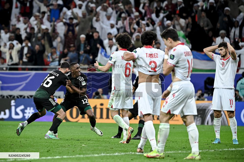 (SP)QATAR-DOHA-FOOTBALL-AFC ASIAN CUP-TAJIKISTAN VS UAE