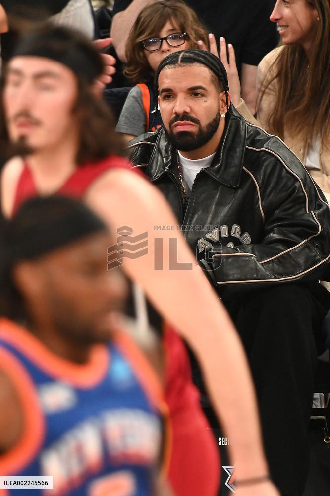 Drake At Miami Heat v New York Knicks Game - NYC