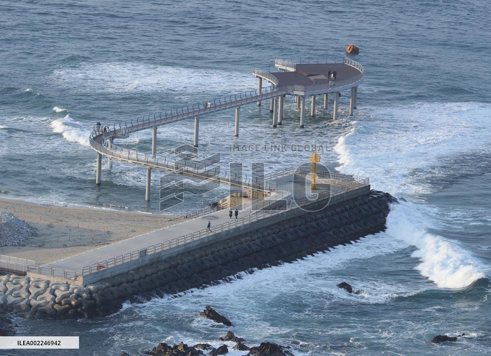 SOUTH KOREA-GANGNEUNG-WINTER SCENERIES