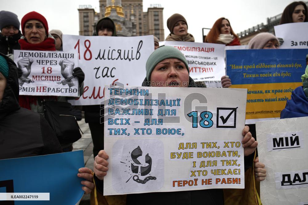 Protest to demand demobilization of military runs in Kyiv