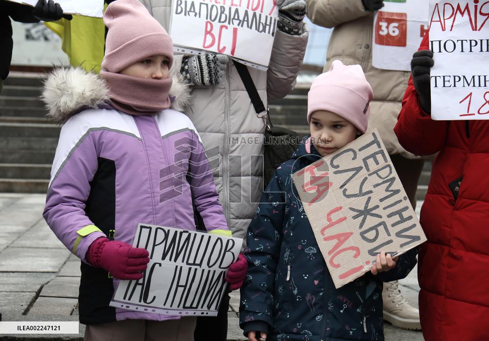 Protest to demand demobilization of military runs in Kyiv