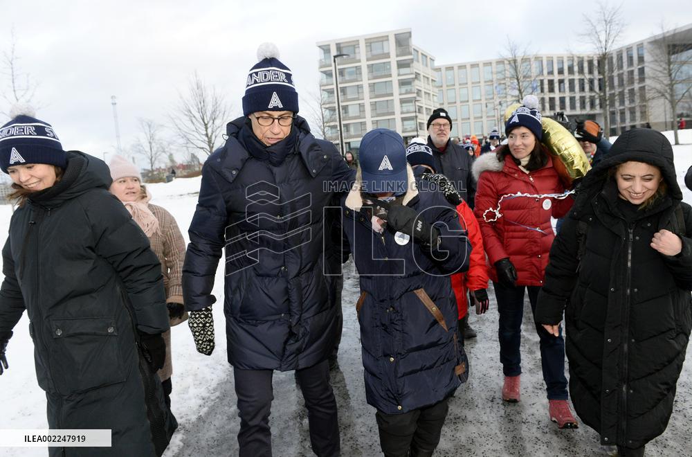 Presidential candidate Alexander Stubb continues campaign
