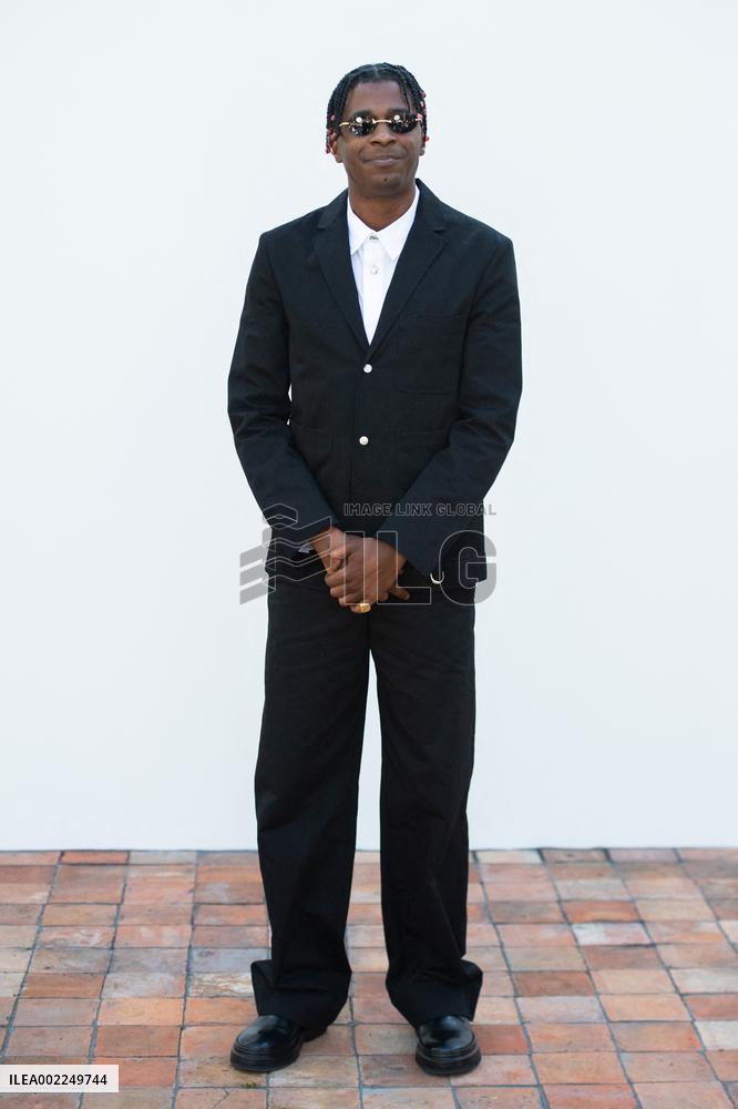 Les Sculptures Jacquemus Photocall