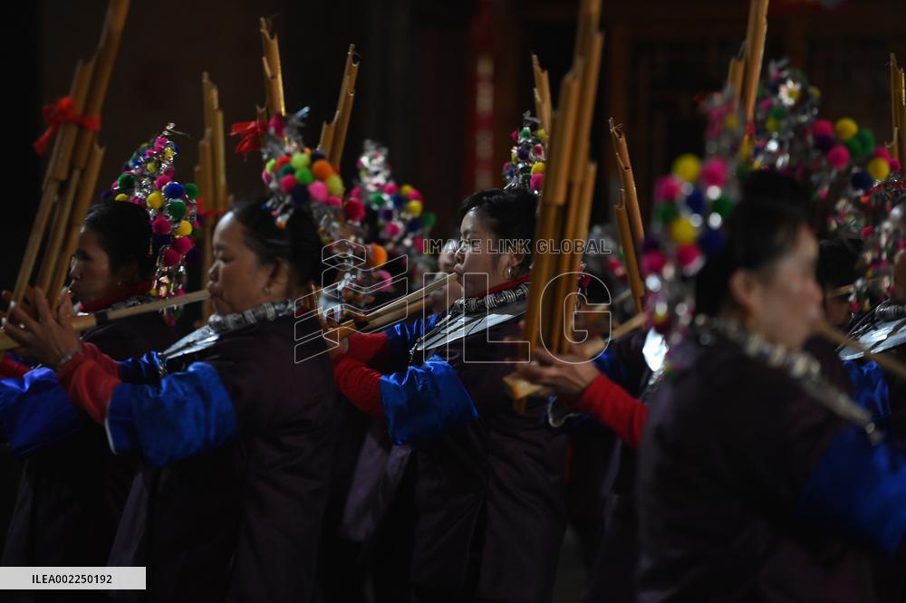 XINHUA PHOTOS OF THE DAY