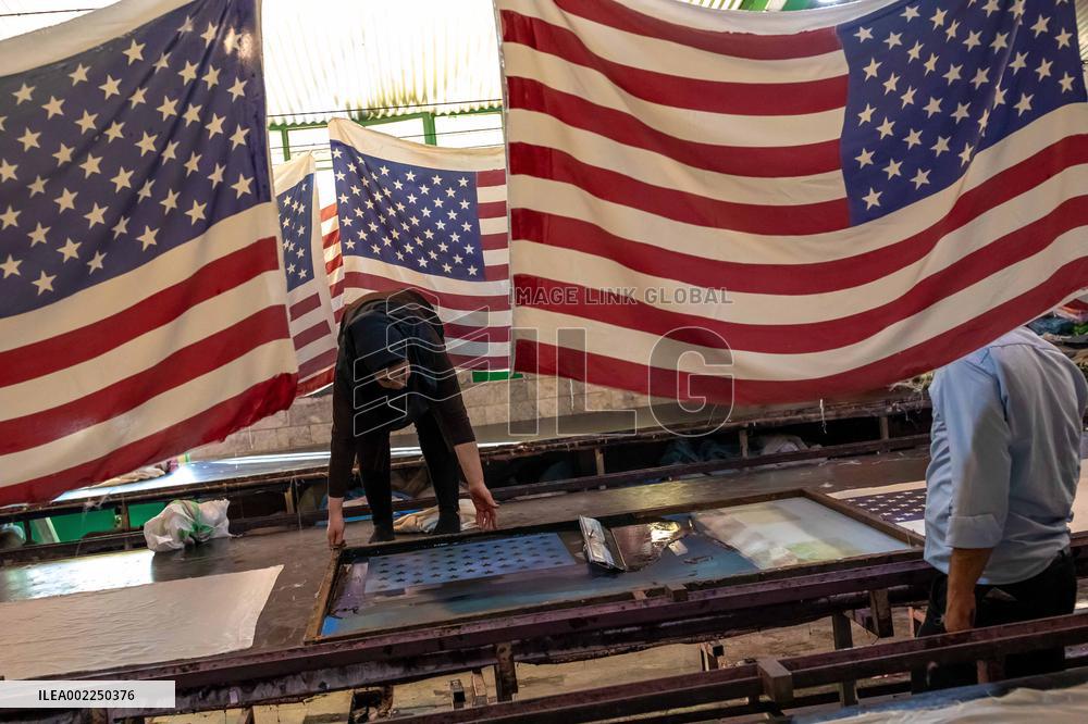 Iranian Factory Makes Us Flags To Burn - Khomein