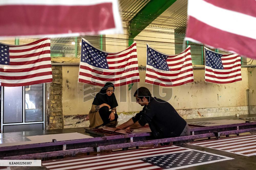 Iranian Factory Makes Us Flags To Burn - Khomein