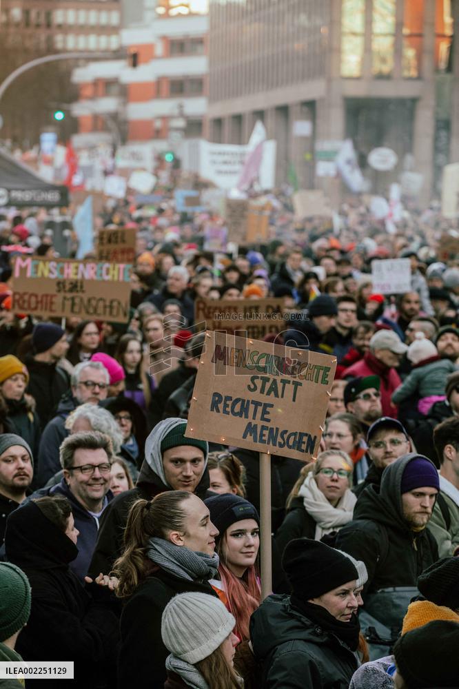 One Hundred Thousand Rally Against Far-Right - Hamburg