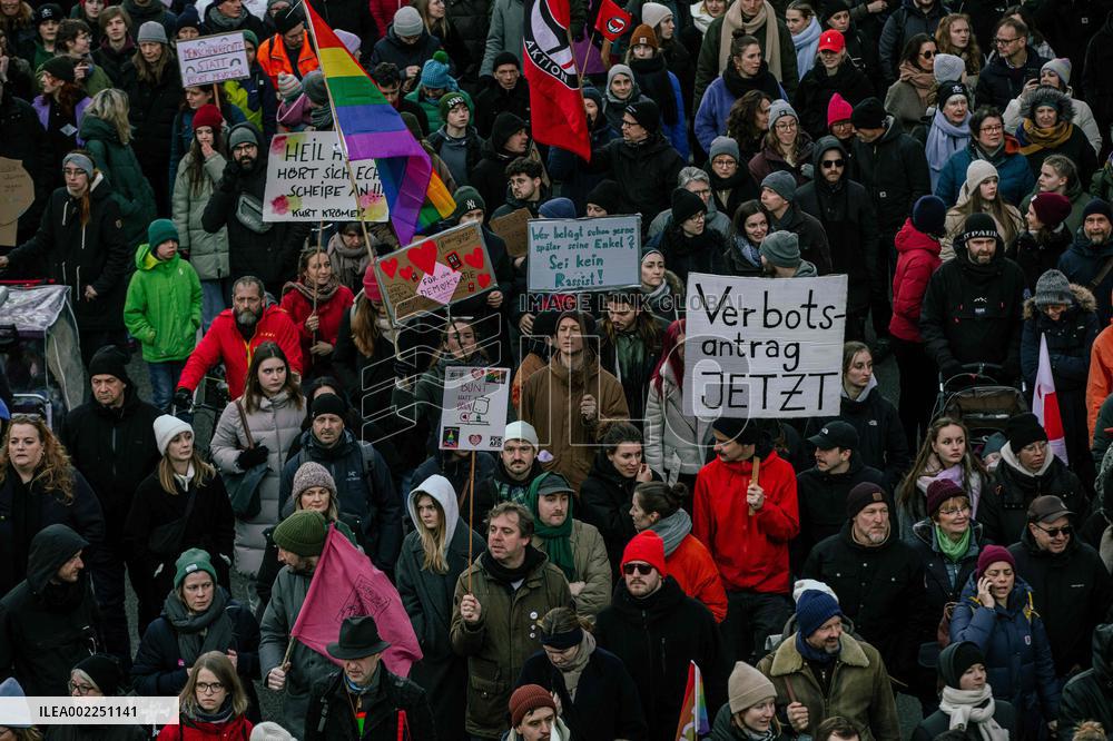 One Hundred Thousand Rally Against Far-Right - Hamburg