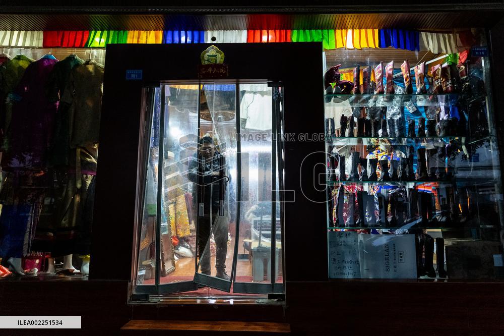 (ChineseToday)CHINA-SICHUAN-CHENGDU-TIBETAN BUSINESSMAN (CN)