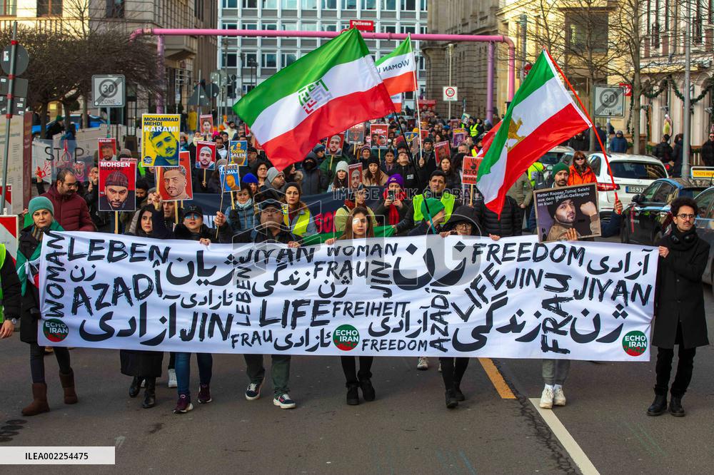 Stop Executions In Iran Protest - Berlin