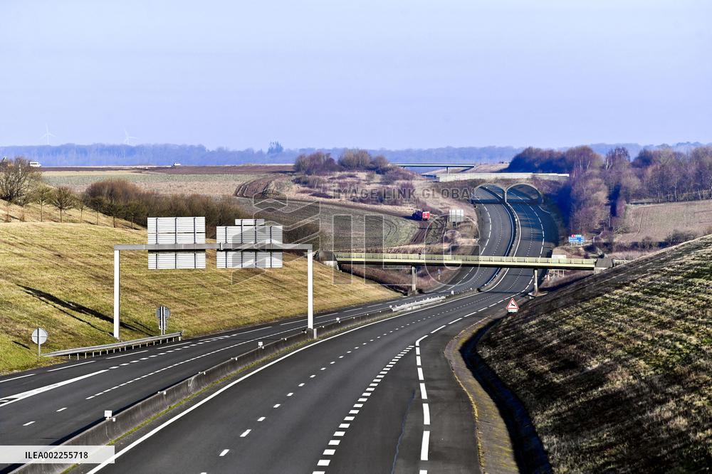Farmers Block A16 Motorway - Pas-de-Calais