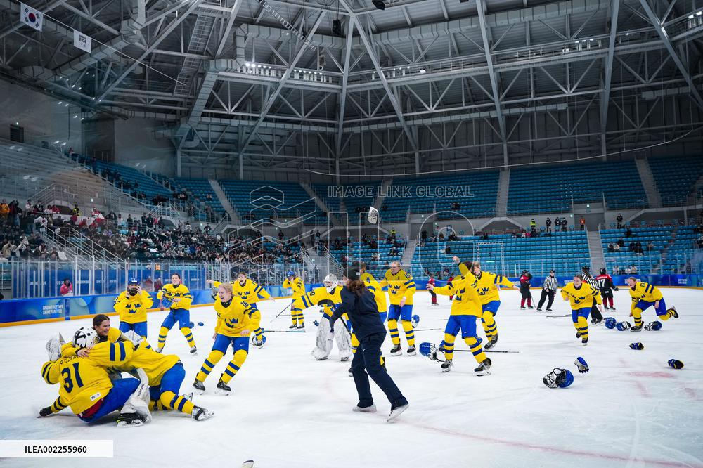 (SP)SOUTH KOREA-GANGNEUNG-WINTER YOUTH OLYMPIC GAMES-ICE HOCKEY-WOMEN'S 6-TEAM-GOLD MEDAL GAME-SWE VS JPN