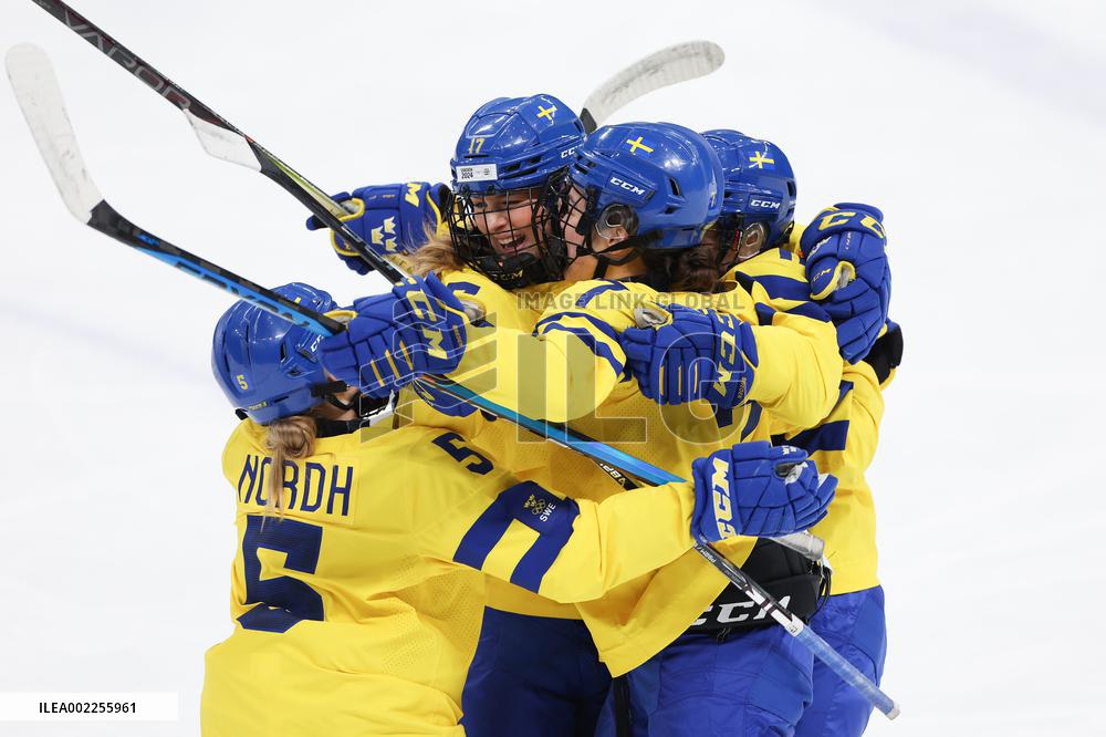 (SP)SOUTH KOREA-GANGNEUNG-WINTER YOUTH OLYMPIC GAMES-ICE HOCKEY-WOMEN'S 6-TEAM-GOLD MEDAL GAME-SWE VS JPN